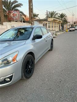 نيسان ألتيما